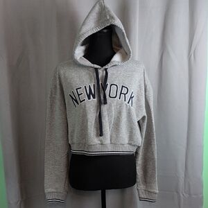 Gray and Blue Cropped Hoodie with Long Sleeves